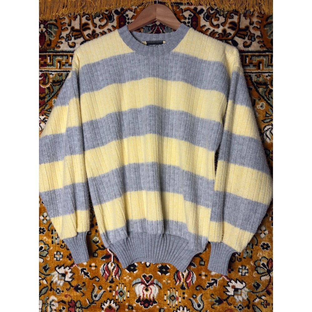 90s VTG Oversized Butter Yellow Striped Ribbed Crewneck Cotton Knit Sweater sz L